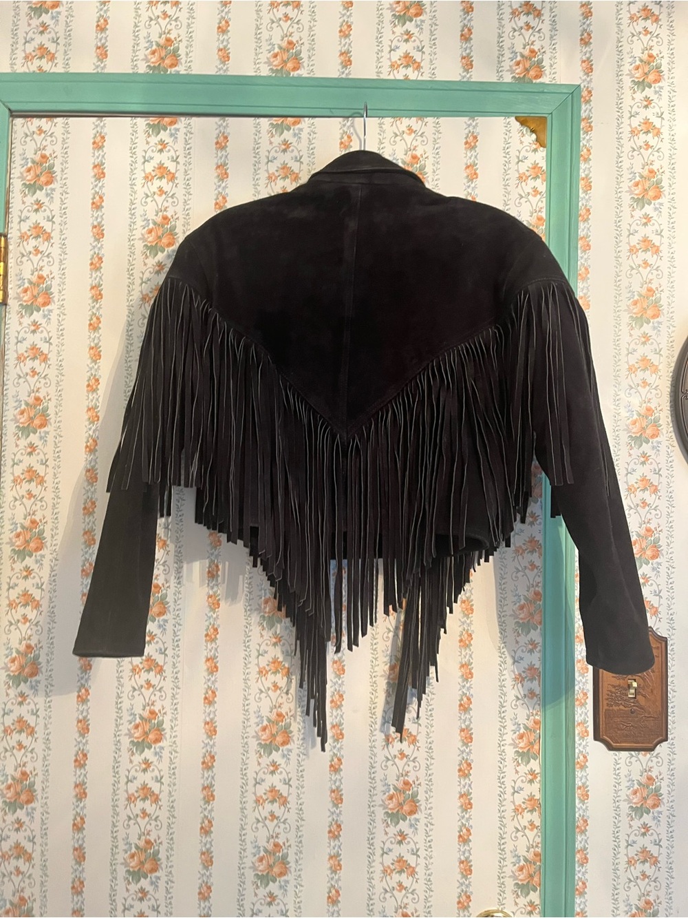 Vintage Black 100% Leather Suede Fringe Jacket - Picture 2 of 5